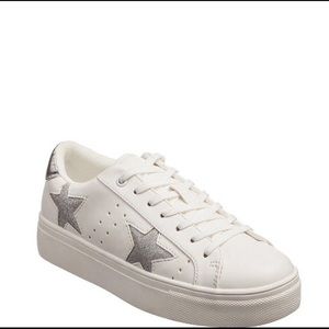 Madden girl STAR glitter sneakers